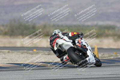 media/Dec-04-2025-Racers Edge (Thu) [[5ebc9f124d]]/2-A Group/5-Session 3 (Turn 14 Backside)/